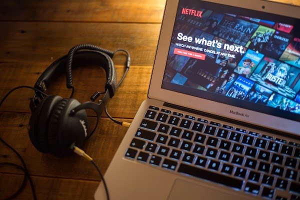 Cómo cambiar tu región de Netflix y ver contenido bloqueado por región Cómo cambiar tu región de Netflix y ver contenido bloqueado por región