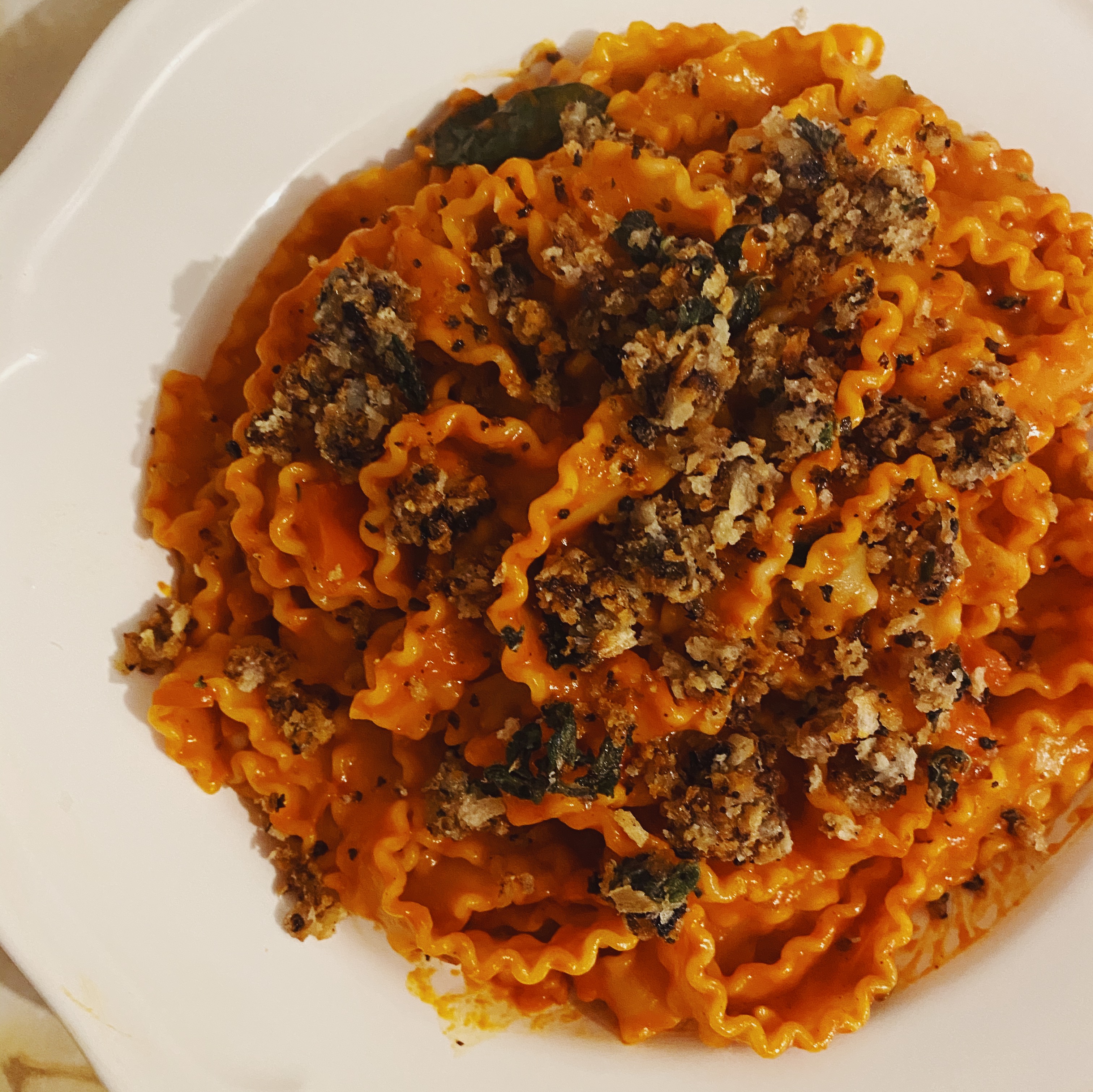 Stella's Wardrobe ROASTED PEPPER & OREGANO PASTA WITH MANCHEGO & HERB