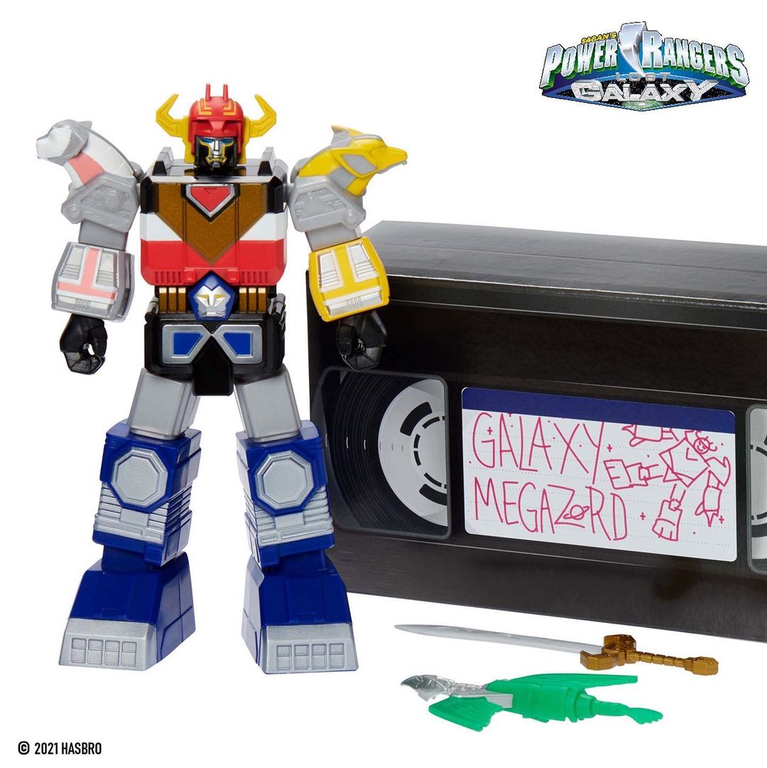 Nova linha retro de bonecos de Power Rangers é lançada pela Hasbro