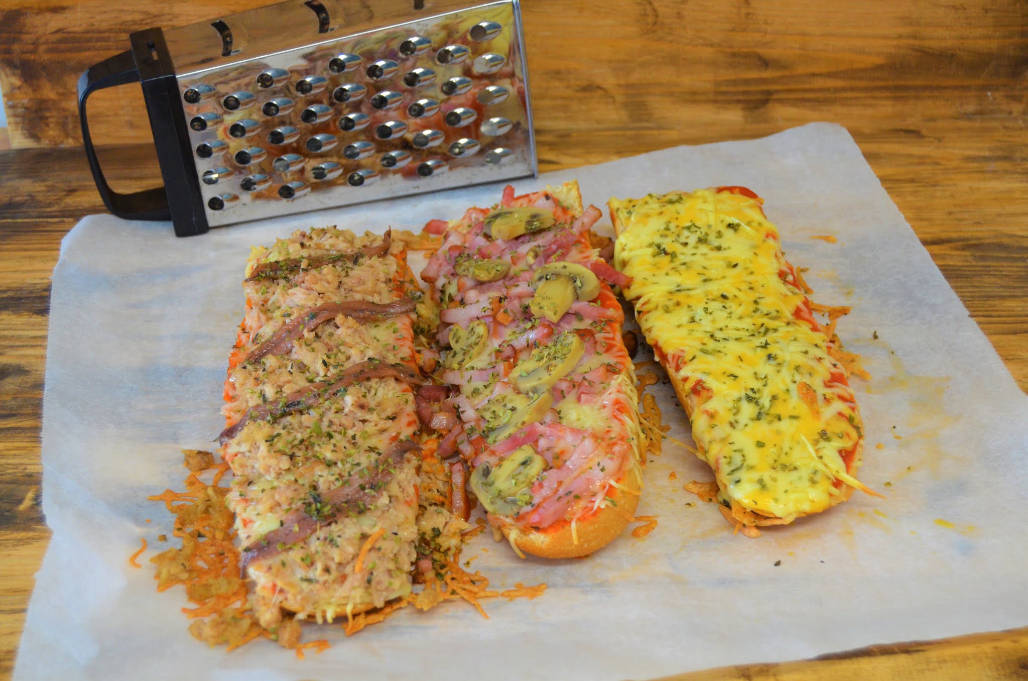 LAS DELICIAS DE MAYTE PAN PIZZA AL HORNO ( 3 SABORES DIFERENTES)