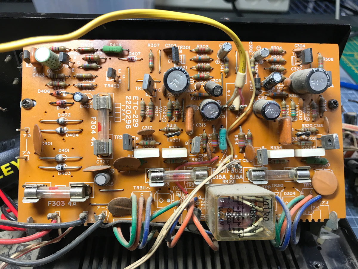 electrautopsy Denon SA3900 (1/3)