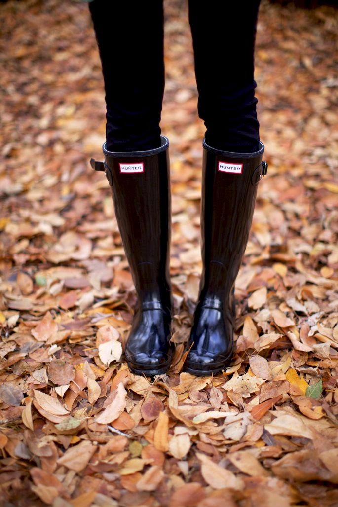 Carly Mixon: How to Style Hunter Rainboots