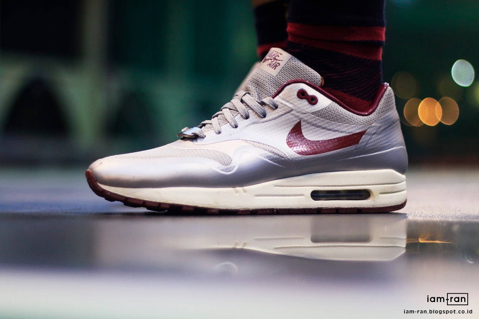 air max hyperfuse on feet