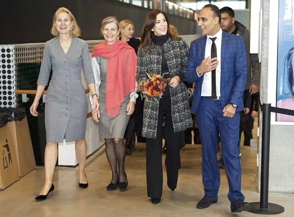 Crown Princess Mary attended the opening of #Childmothers photograph exhibition. Crown Princess wore Chanel Multicolor coat