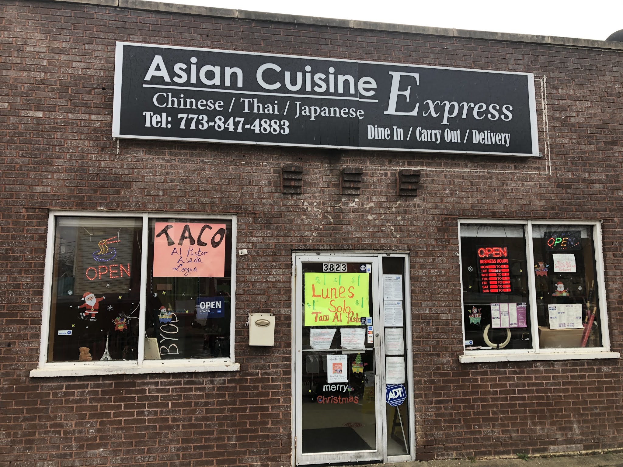 Smokin' Chokin' and Chowing with the King Asian Cuisine Express