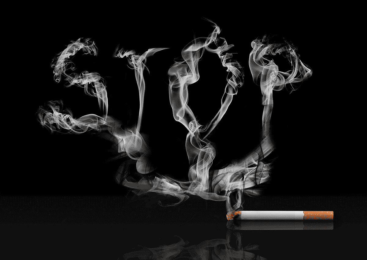 Дым сигарет минус. Эффект дыма. Сигаретный дым. Курение картинки. Дым на черном фоне.