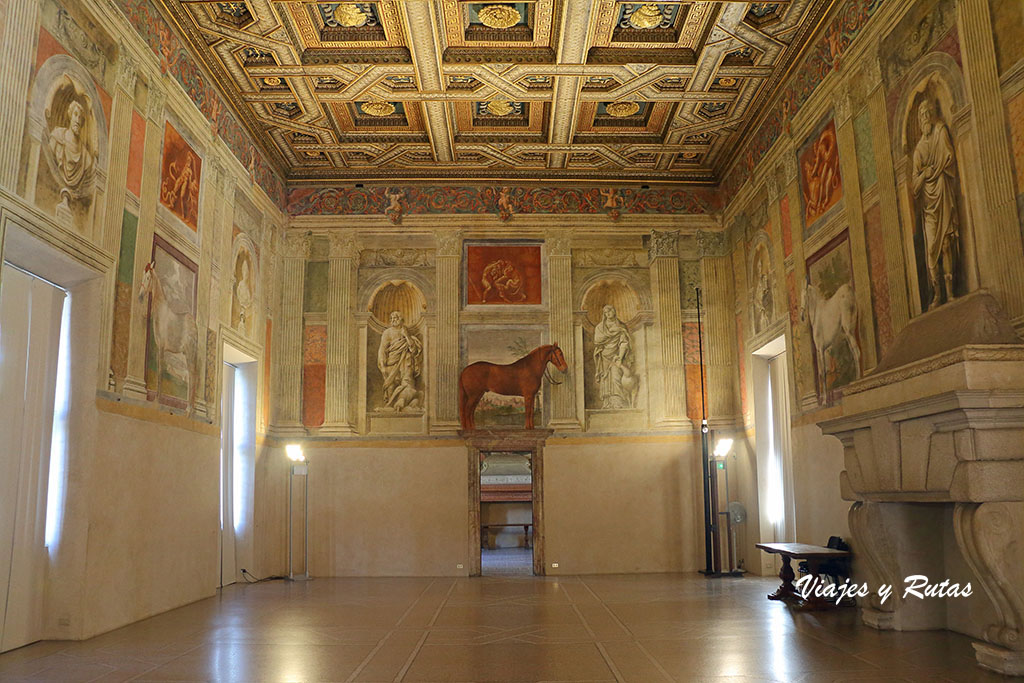 Sala dei Cavalli, palazzo di Te, Mantua
