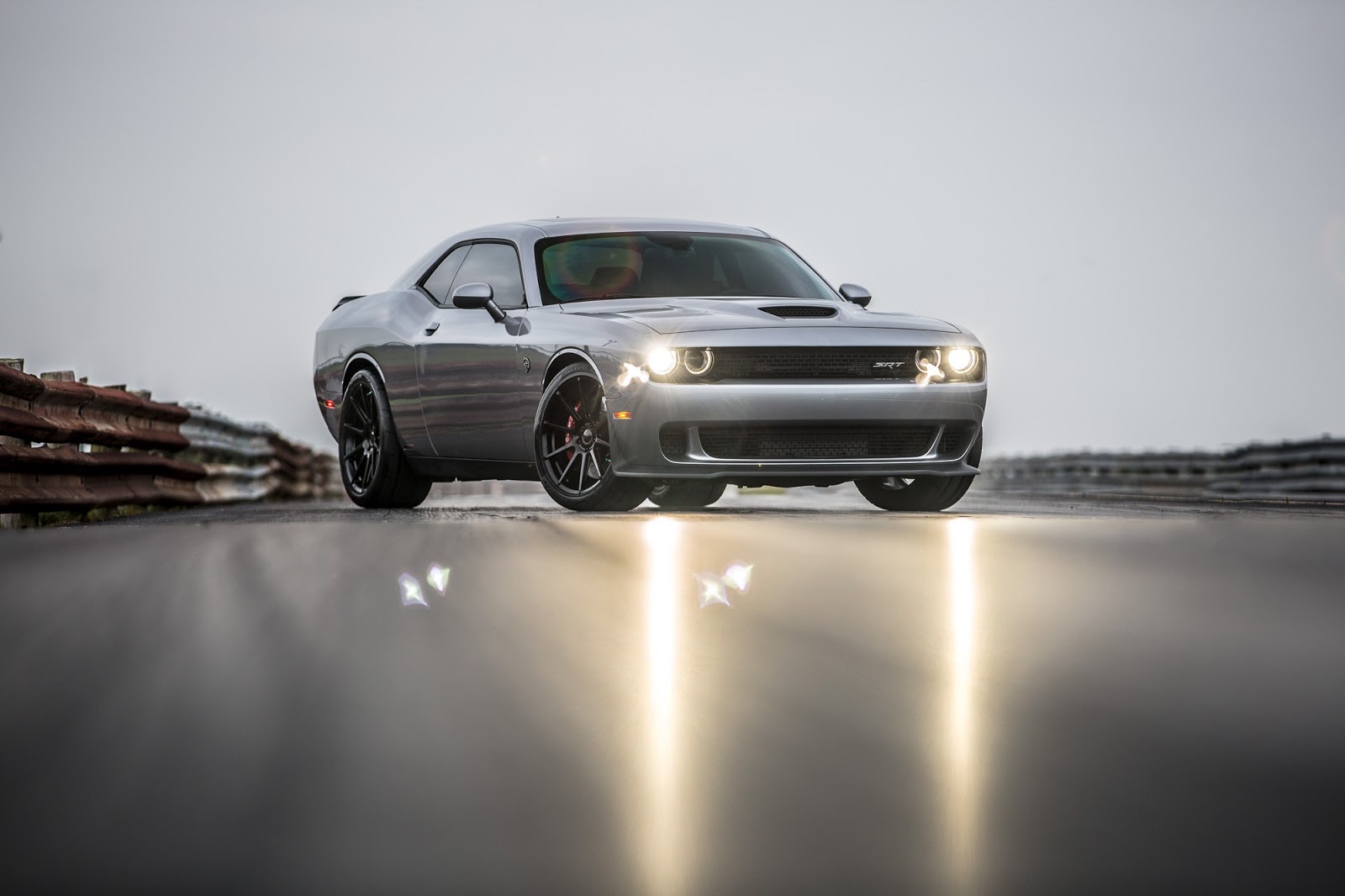 Dodge Challenger Hellcat HPE1000 Supercharged par Hennessey, l'autre