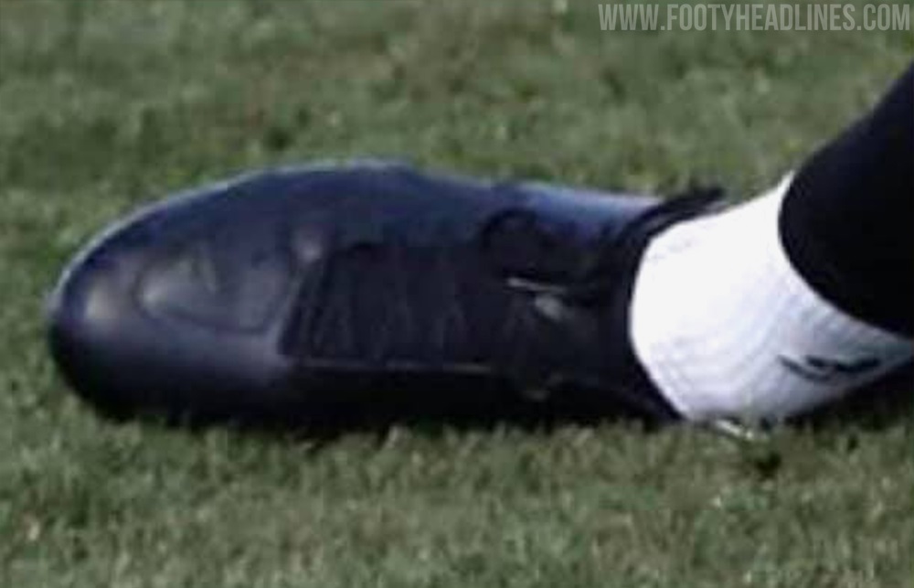 nike tiempo legend 9