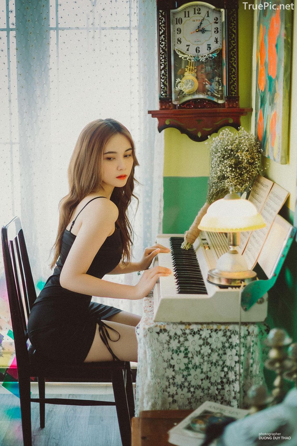 Vietnamese cute model - Nguyen Yen Nhi - One day practicing piano - Picture 10