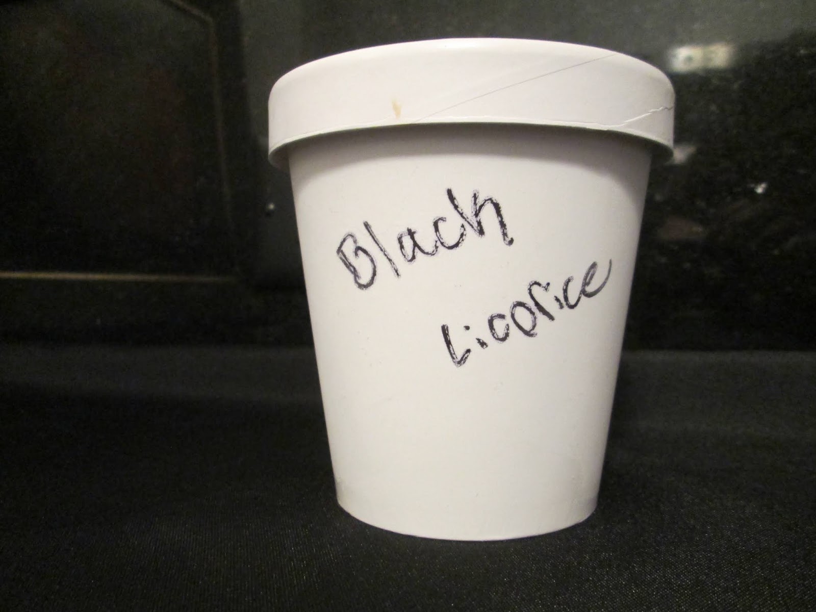 David's Ice Cream Reviews Izzy's Black Licorice