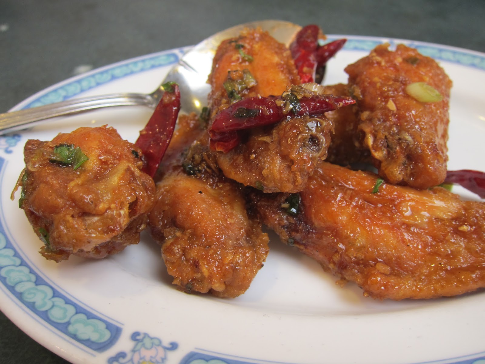 THE BIG EAT: (3) Dry-fried Chicken Wings @ San Tung Chinese
