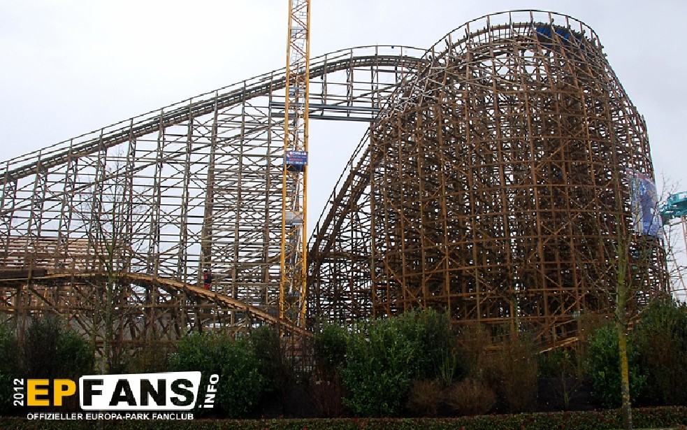 Progression En Images De Wodan Timbur Coaster A Europa Park Parks Trip