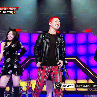 99671A485A4A306D1A.gif
