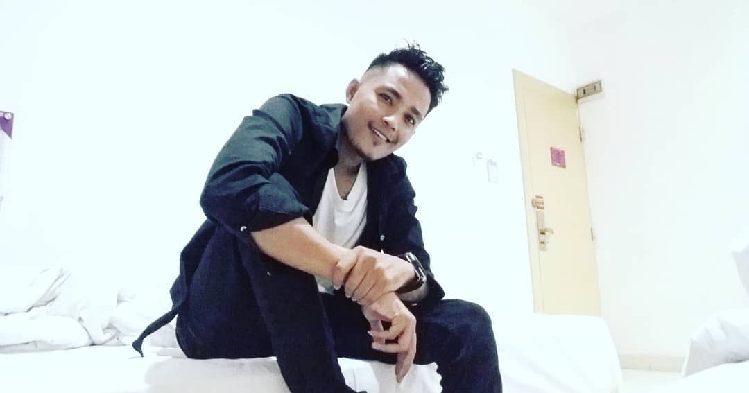 Daniel Maestro Lirik, Lagu Dan Album (Discography) - Lirik Dan Chord
