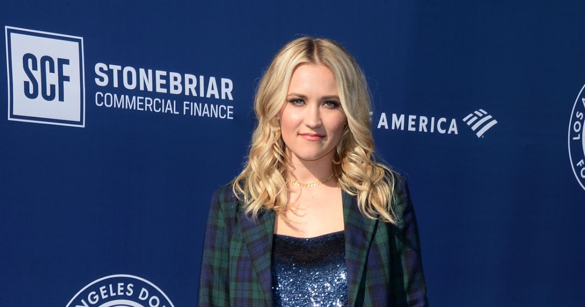 Red Carpet Dresses: Emily Osment - Blue Diamond Foundation 2019