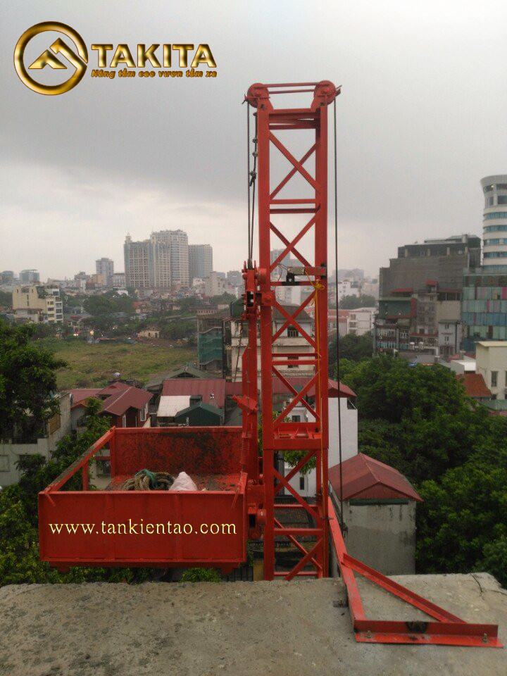 thang nâng hàng 500 kg