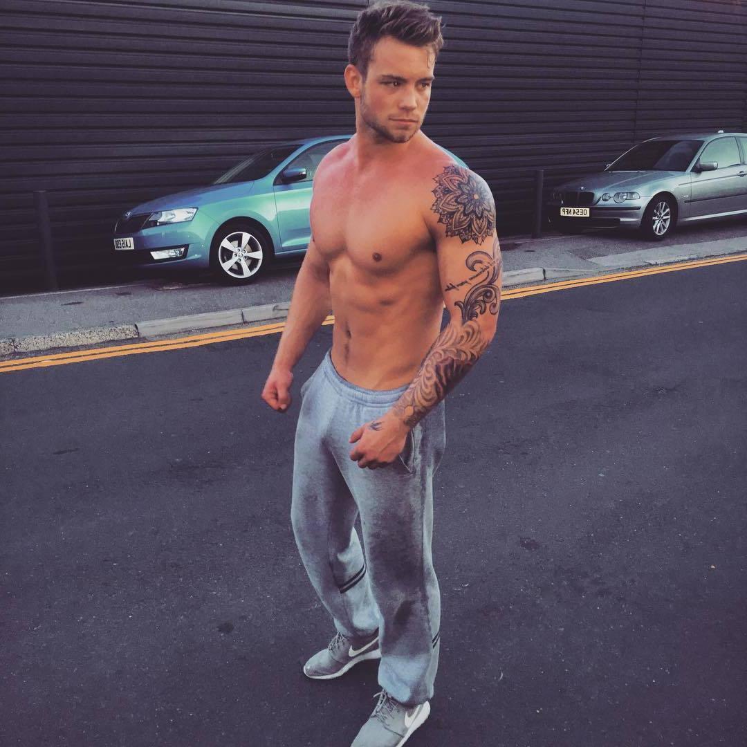 fit-barechest-male-model-dustin-mcneer-sexy-bad-boys