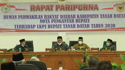  Rapat Paripurna DPRD, Bupati Tanah Datar Sampaikan LKPj