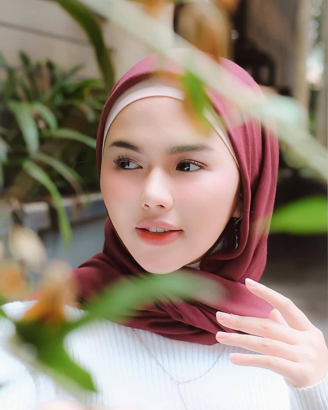 Kumpulan Cewek Jilbab Trend Cantik Mancung, Yang Indah