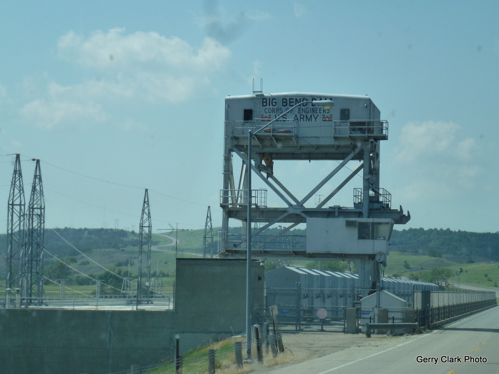 Road Runner Big Bend Dam Lake Sharpe Fort Thompson, SD