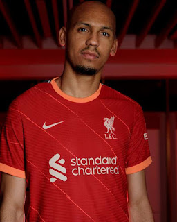 فابينهو بقميص ليفربول الجديد للموسم المقبل 2022