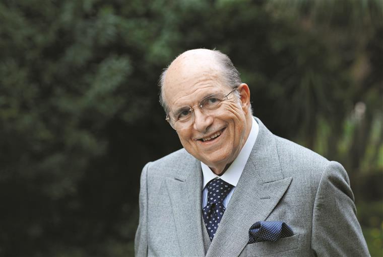 Rádio Crítica Manuel José Homem de Mello Rádio Crítica Manuel José Homem de Mello