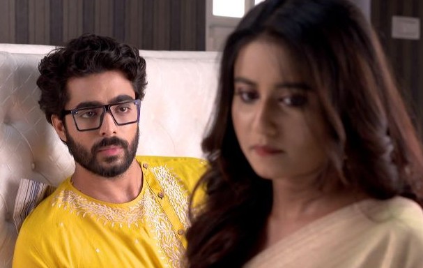 Ki Kore Bolbo Tomay 17 September 2020 Spoiler Adinath Sen threaten to throw out Karno and Radhika 