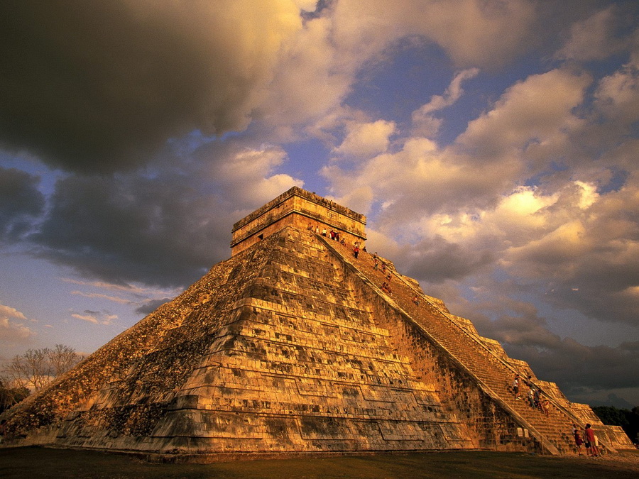 SILENT OBSERVER Mayan Prophecy and Our Shift in Consciousness