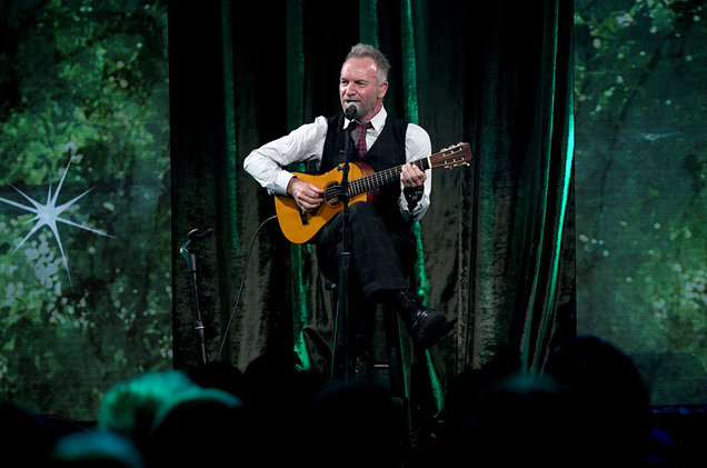 Sting Live In Singapore Dailymail Lk