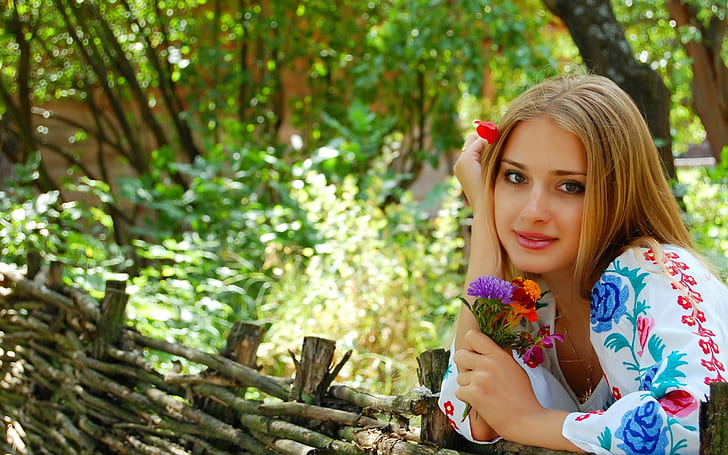 Девушки Украины Знакомства Бесплатно