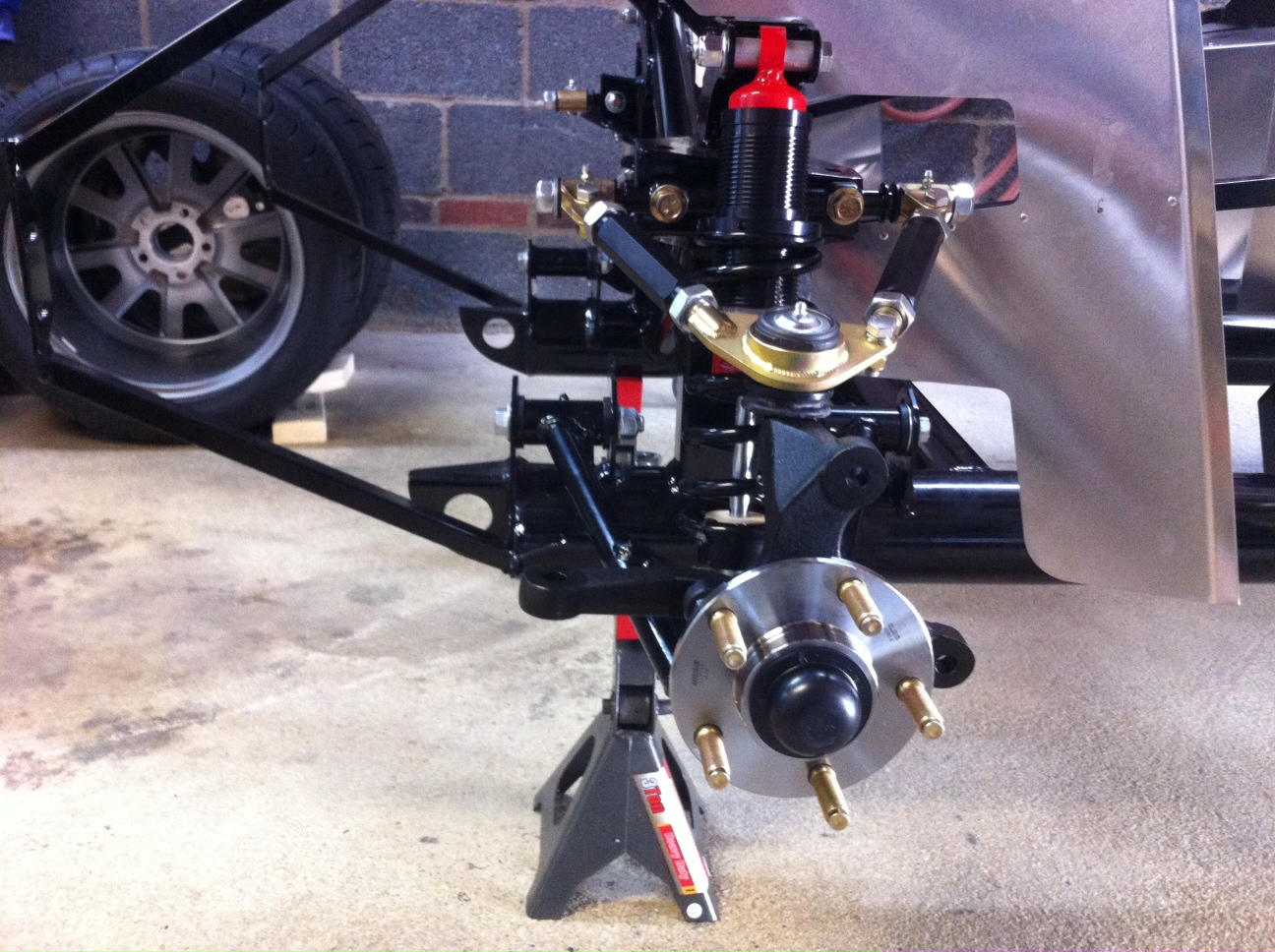 FFR MK4 Build Front SpindleHub