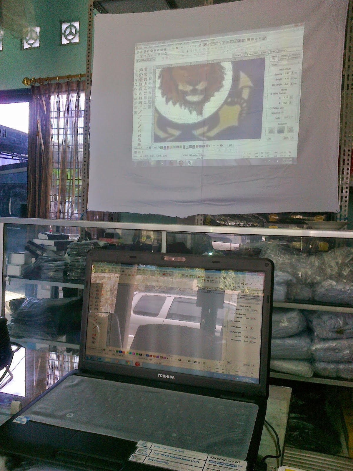 kursus wilcom menggunakan proyektor