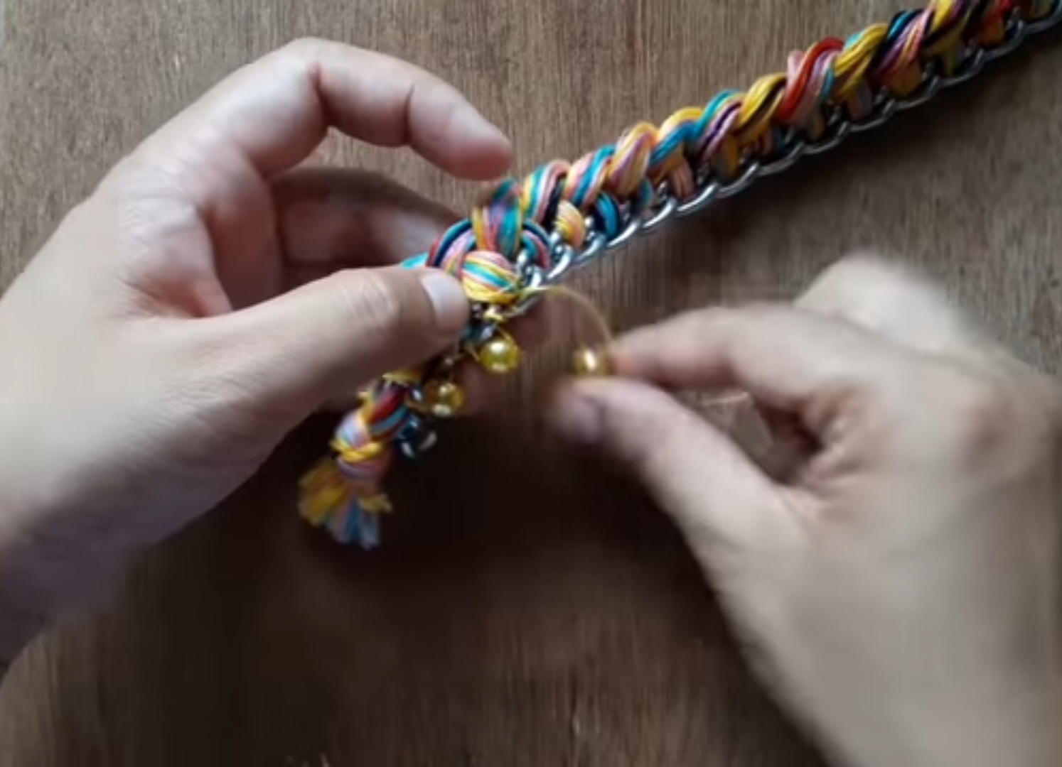 Diy thread chain necklace