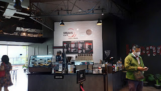 Honda Dreams Cafe, Kafe Untuk Para Pecinta Otomotif - Kaum Rebahan ID