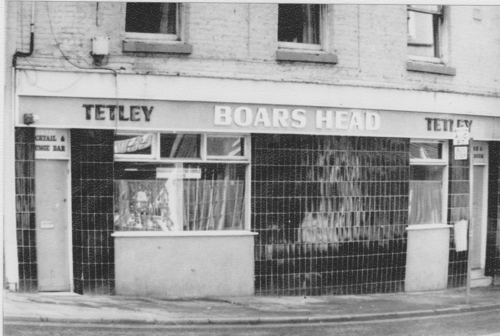 PRESTON'S INNS, TAVERNS and BEERHOUSES BOAR'S HEAD, 6 Friargate