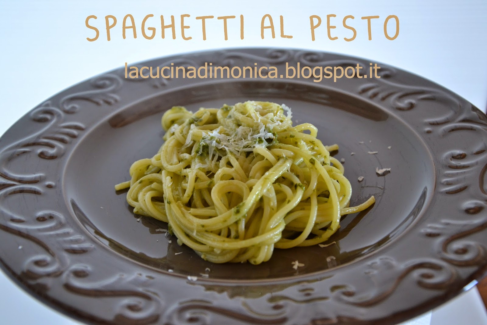 spaghetti al pesto