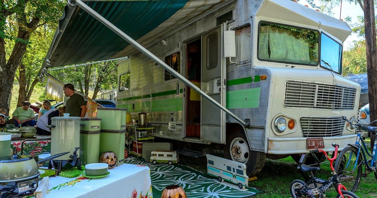 Bubba's Garage Touring the Southern Vintage Trailer Friends' Show