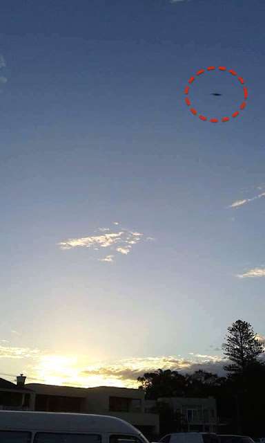 UFO News - UFO Seen During Sunset In Australia and MORE Star%2Btrek%252C%2BAI%252C%2Bartificial%2BIntelligence%252C%2Btank%252C%2Barcheology%252C%2BGod%252C%2BNellis%2BAFB%252C%2BMoon%252C%2Bunidentified%2Bflying%2Bobject%252C%2Bspace%252C%2BUFO%252C%2BUFOs%252C%2Bsighting%252C%2Bsightings%252C%2Balien%252C%2Baliens%252C%2BFox%252C%2BNews%252C%2Bastronomy%252C%2Btreasure%252C%2B3