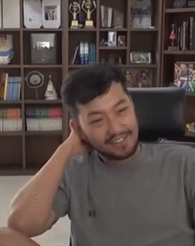 가생이닷컴>유머엽기 > 유머게시판 > 유명 스트리머 방송 중 유명 작가를 폭행해 논란