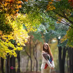 Jeon Da Huin Autumn Foto 19