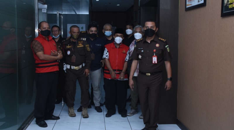 Kejati Jabar Tahan 2 Tersangka Kasus Korupsi Pelaksanaan RTH Kawasan Taman Alun-Alun Indramayu