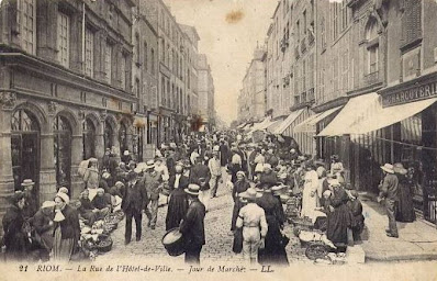 Riom puy de Dôme, le Marché