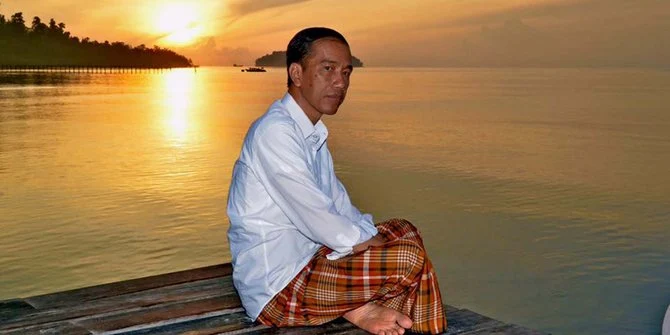 Jokowi-Tak-Pernah-Ajak-Umat-Islam-Sholat-Ghaib-Umar-Hasibuan-Semoga-Ada-yang-Ingatkan-Beliau-Soal-Ini