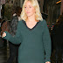 Singer Ellie Goulding Long legs In Green Dress