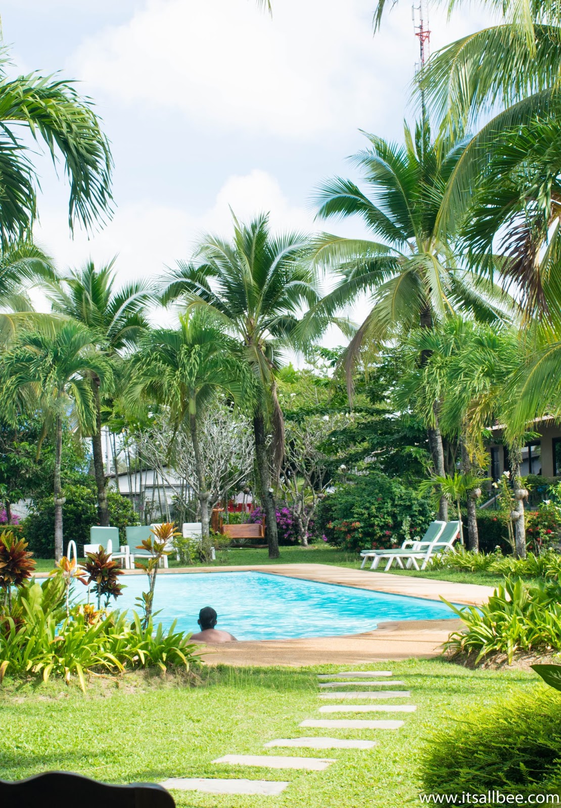 Best Place To Stay In Phuket + Gold Diggers Resort Review