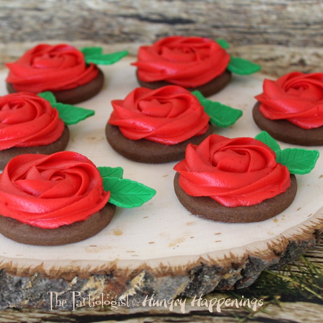 The Partiologist Buttercream Rose Cookies!