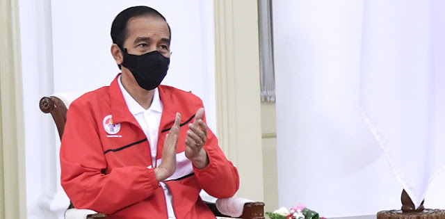 Jokowi: Olahraga Bukan Sekadar Fisik, Tapi Juga Melatih Sikap Dan Mental Jokowi: Olahraga Bukan Sekadar Fisik, Tapi Juga Melatih Sikap Dan Mental