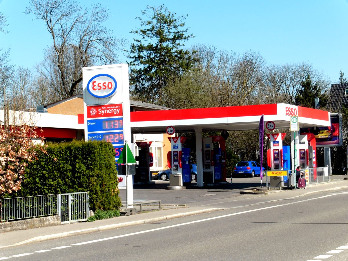 Betzinger Portfolio Esso Tankstelle Steinachstraße