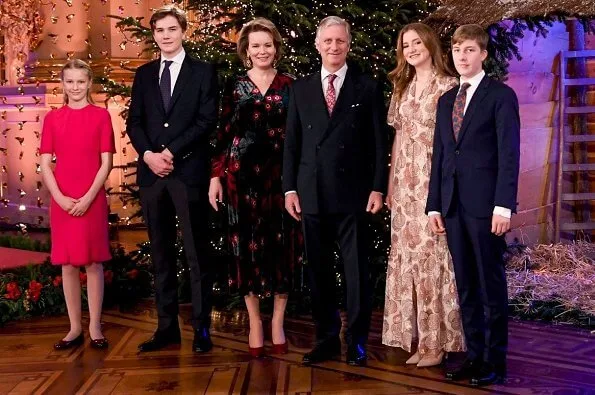 Dries Van Noten Depo floral velvet dress. ba&sh floral midi dress. Queen Mathilde, Crown Princess Elisabeth, Prince Gabriel, Princess Eleonore and Prince Emmanuel